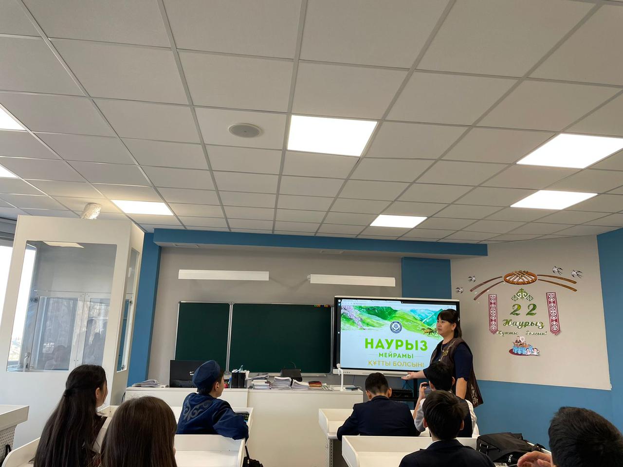 «Қош келдің әз-Наурыз» тақырыбында 1-11 сынып арасында сынып сағаттары өткізілді.
