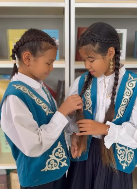 Бұрымды қыз...